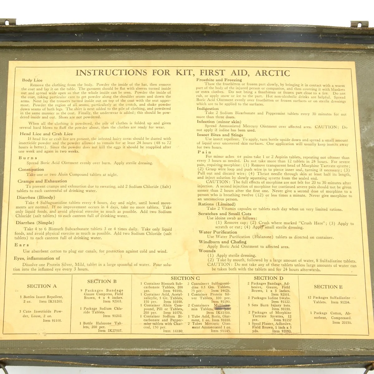 Original U.S. WWII Medical Arcitc First Aid Kit Case
