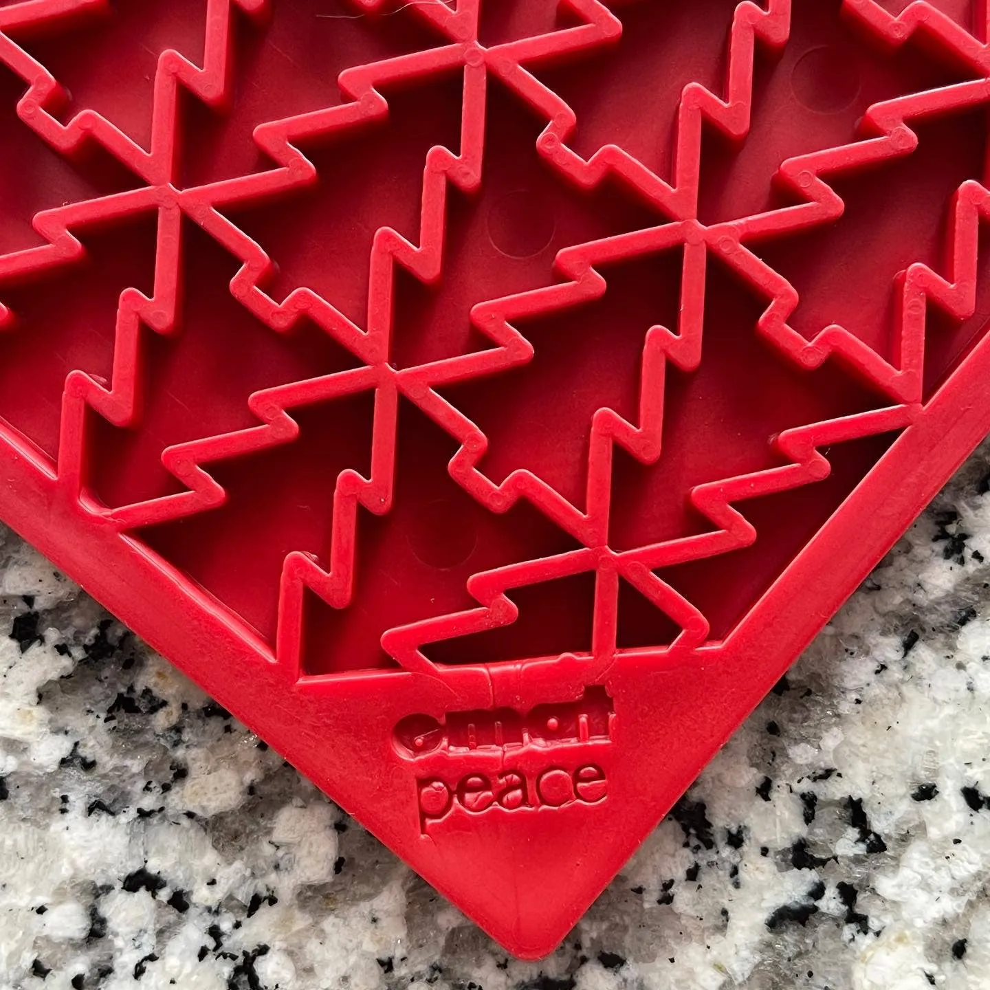 Sodapup Enrichment Lick Mat - Tree Design