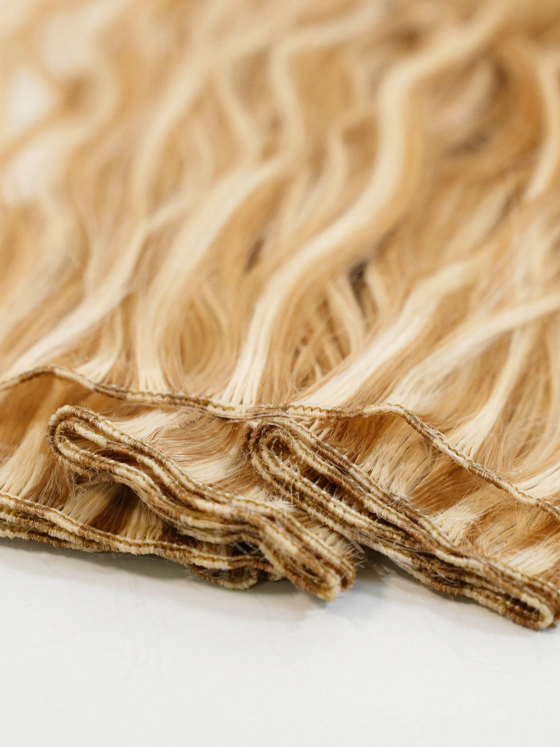 Wavy Hand-Tied Weft Rows (2oz)